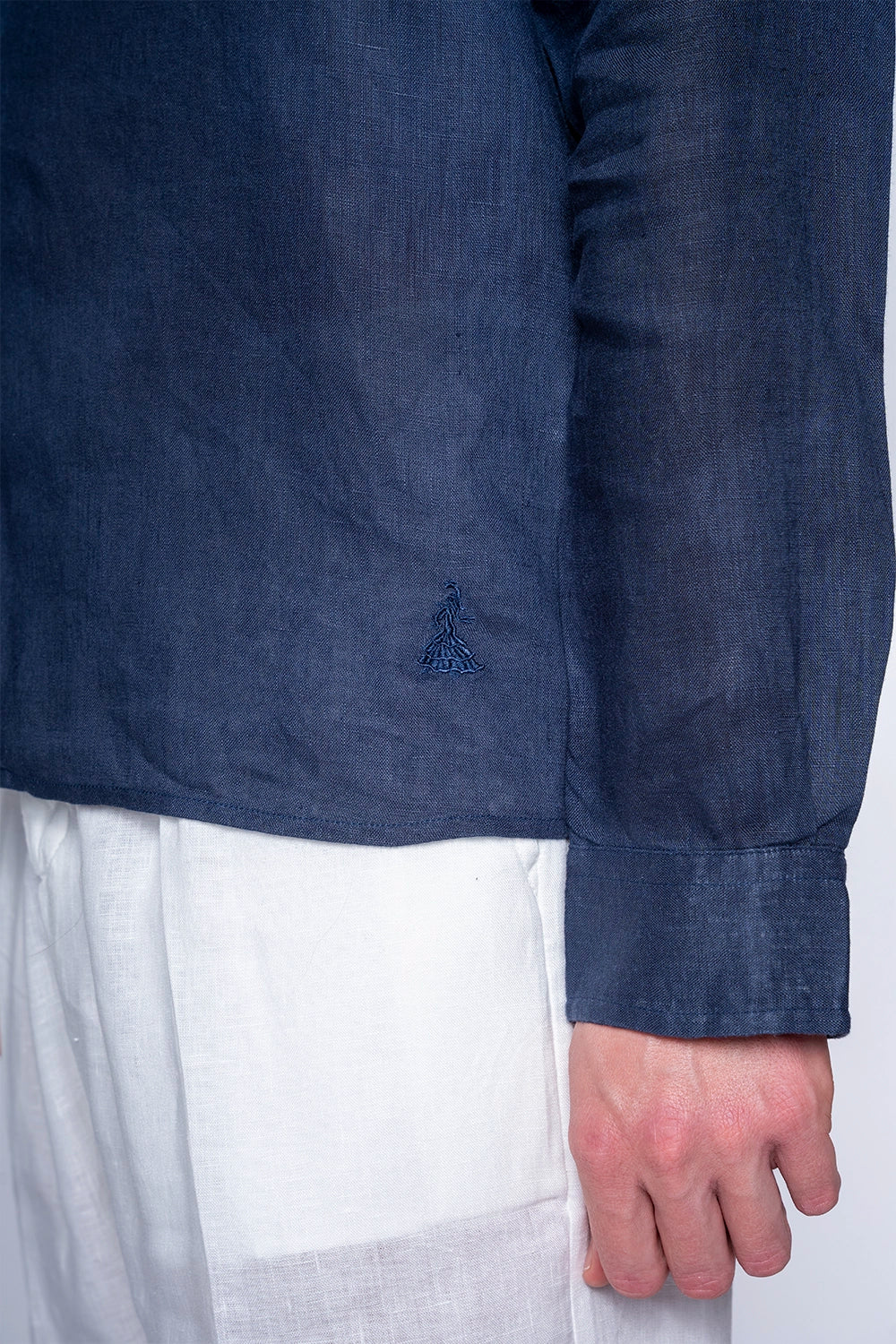 LA CAMISA: LINEN