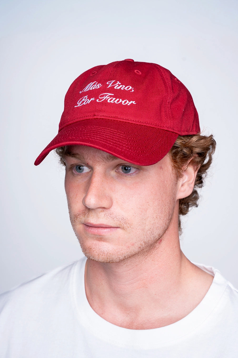 LA GORRA: MÁS VINO, POR FAVOR