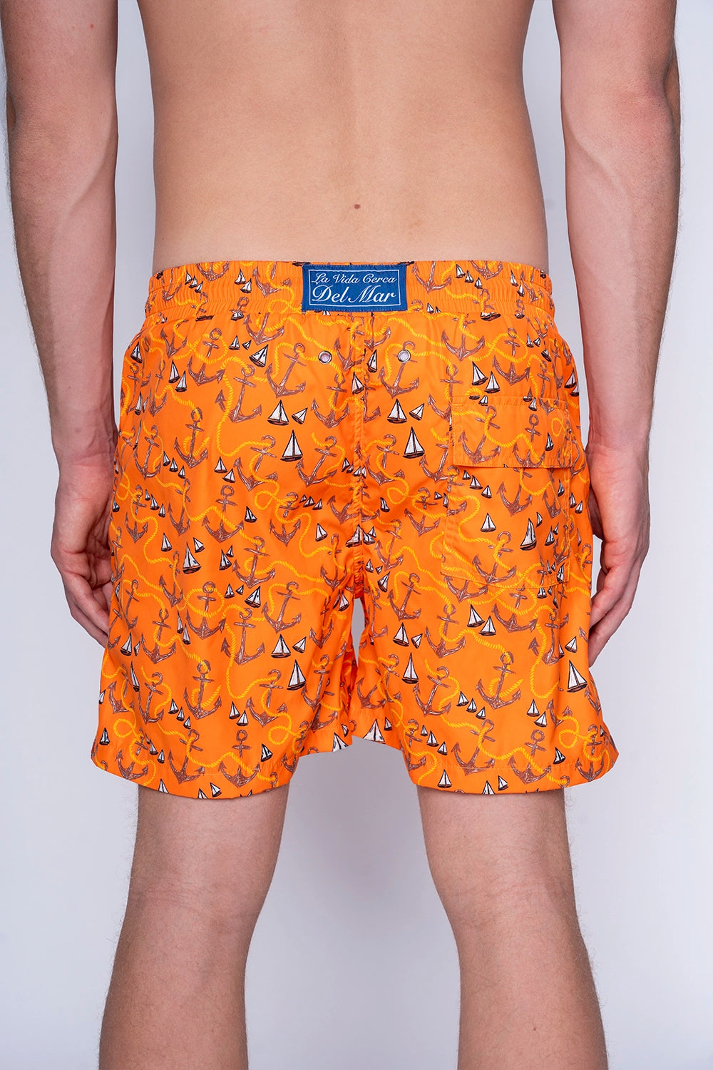 EL BAÑADOR: ANCHORS & SAILS