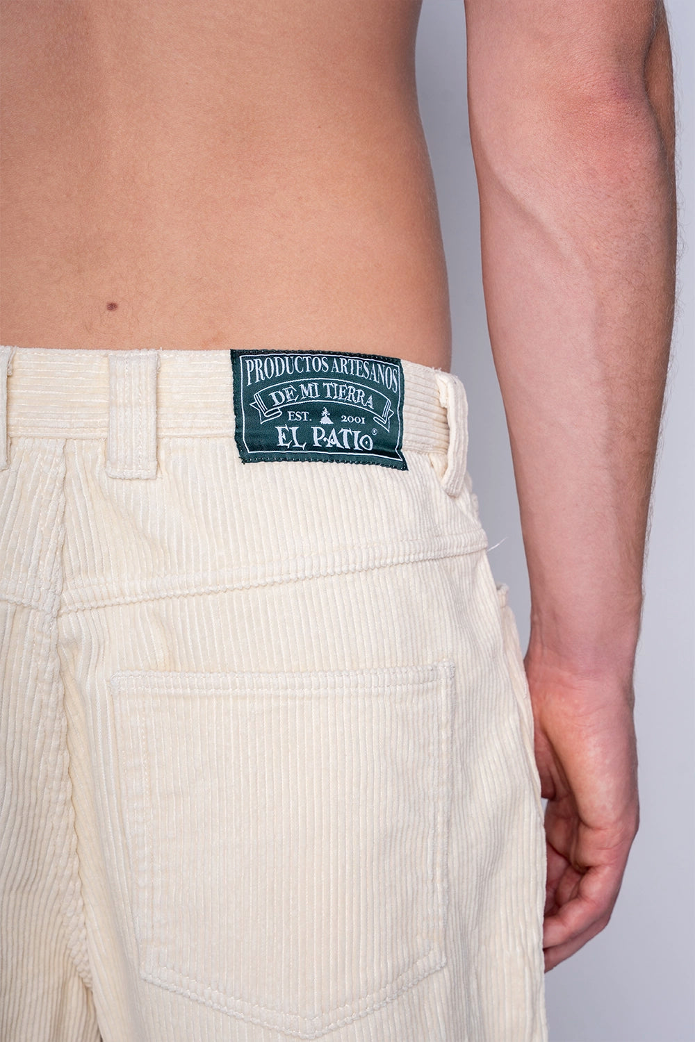 LOS PANTALONES: CORDUROY