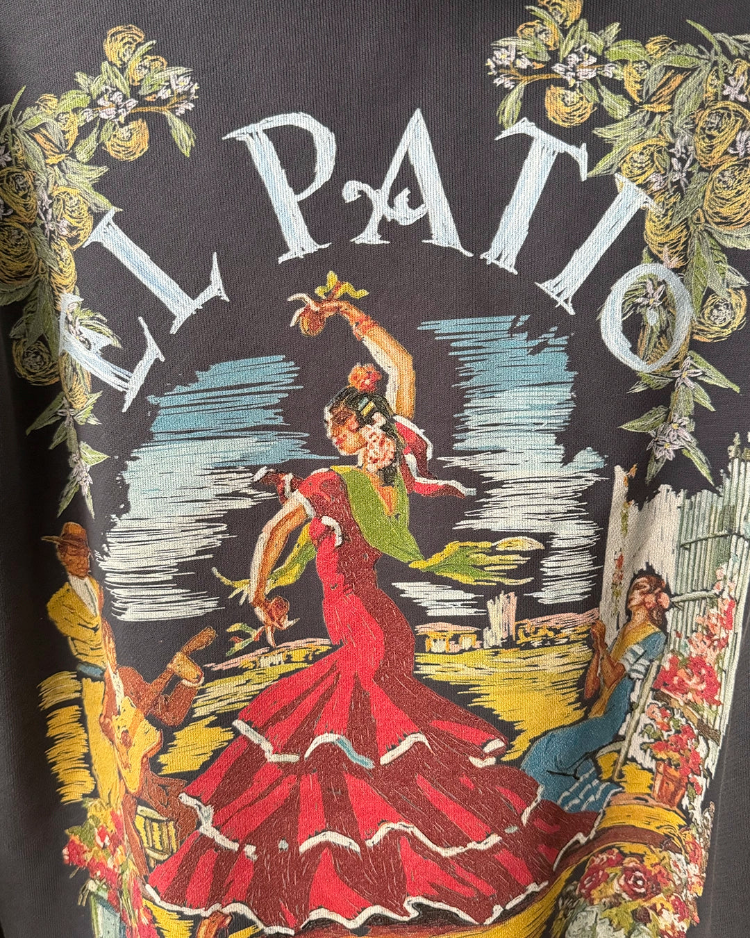 LA SUDADERA: FLAMENCA