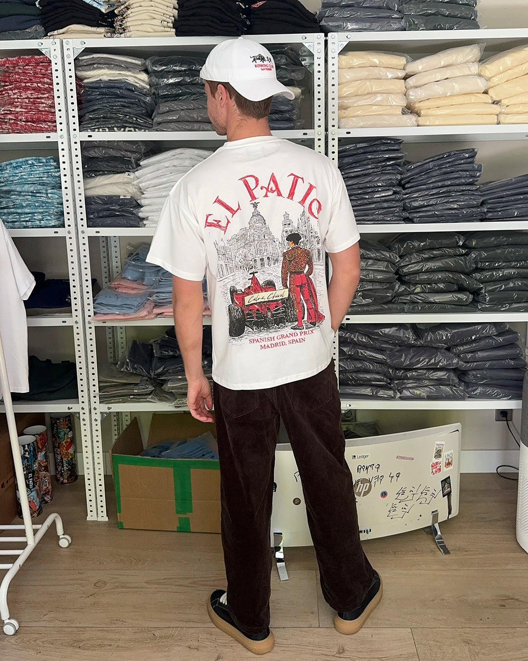 LA CAMISETA: RACING (Regular Oversized Fit)