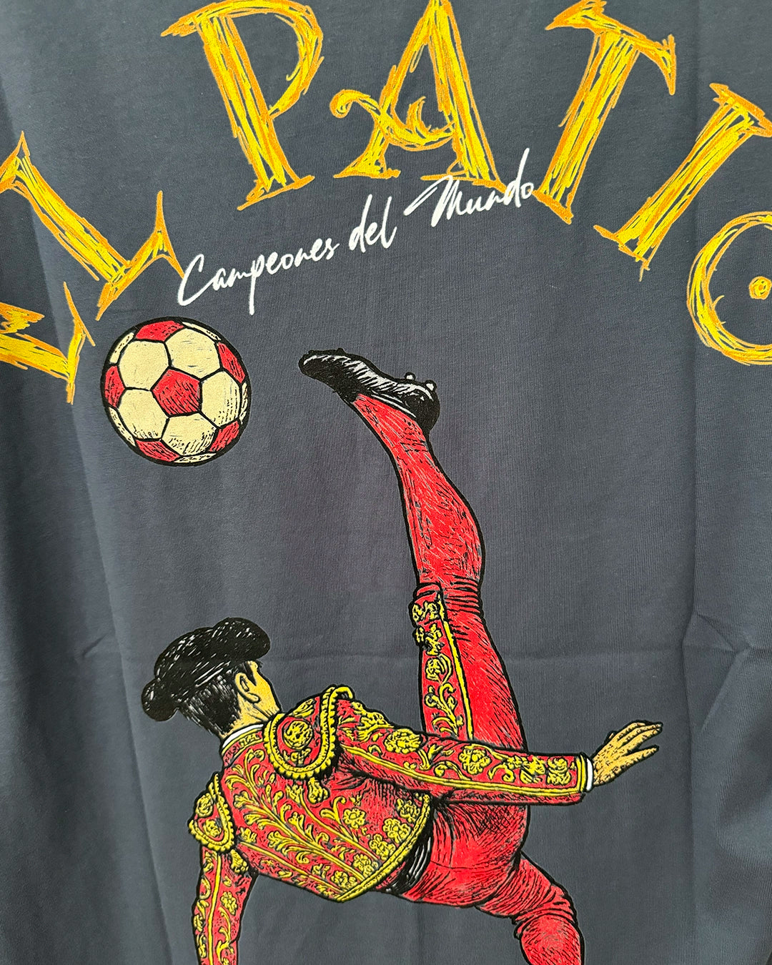 LA CAMISETA: FOOTBALL (Regular Oversized Fit)