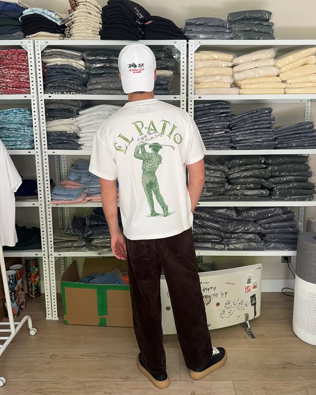 LA CAMISETA: GOLF (Corte Oversize Relajado)