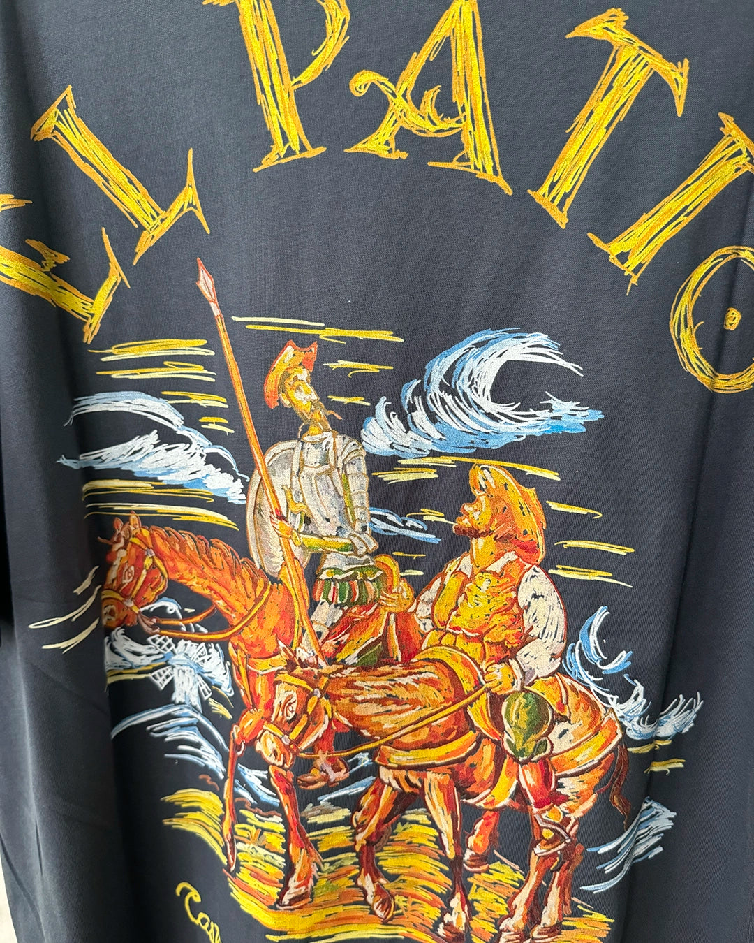 LA CAMISETA: QUIXOTE (Corte Oversize Relajado)