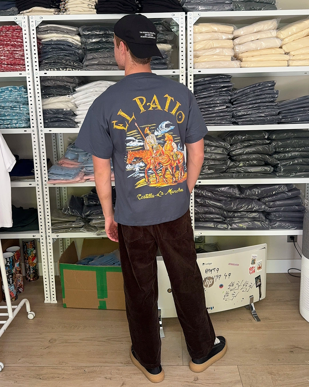 LA CAMISETA: QUIXOTE (Corte Oversize Relajado)